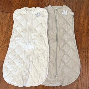 Dreamland Baby weighted Sleep Sacks - White and Gray